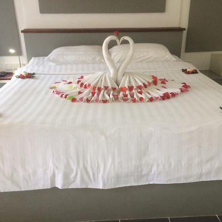 Ropanha Boutique Hotel 西哈努克 外观 照片