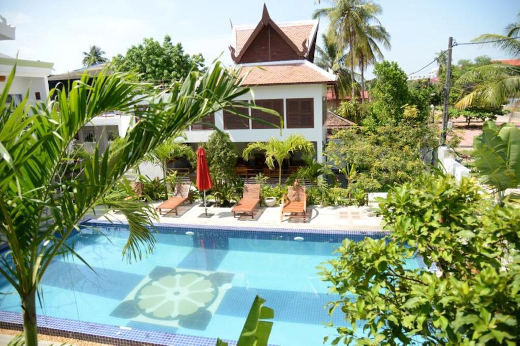 Ropanha Boutique Hotel 西哈努克 外观 照片
